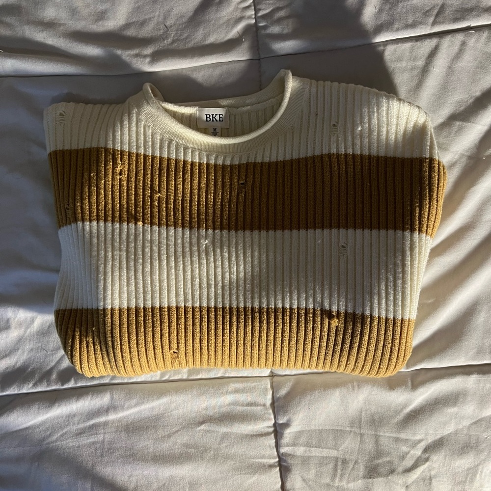 Women’s Crew Neck Sweater